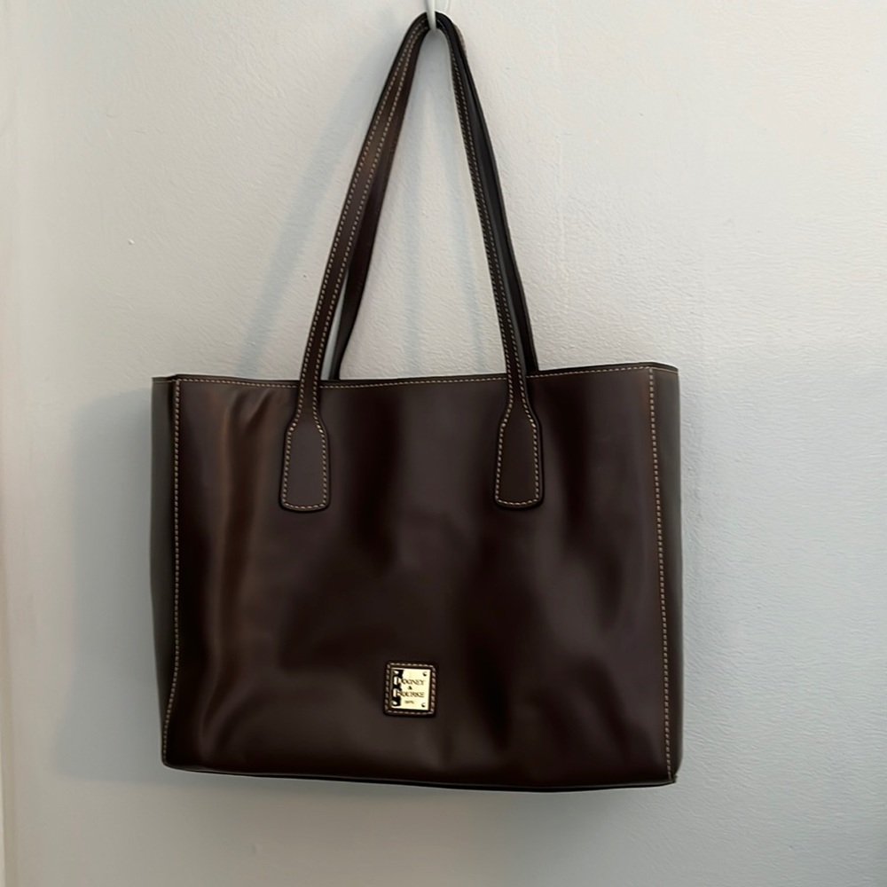 Dooney and Bourke Tote Bag